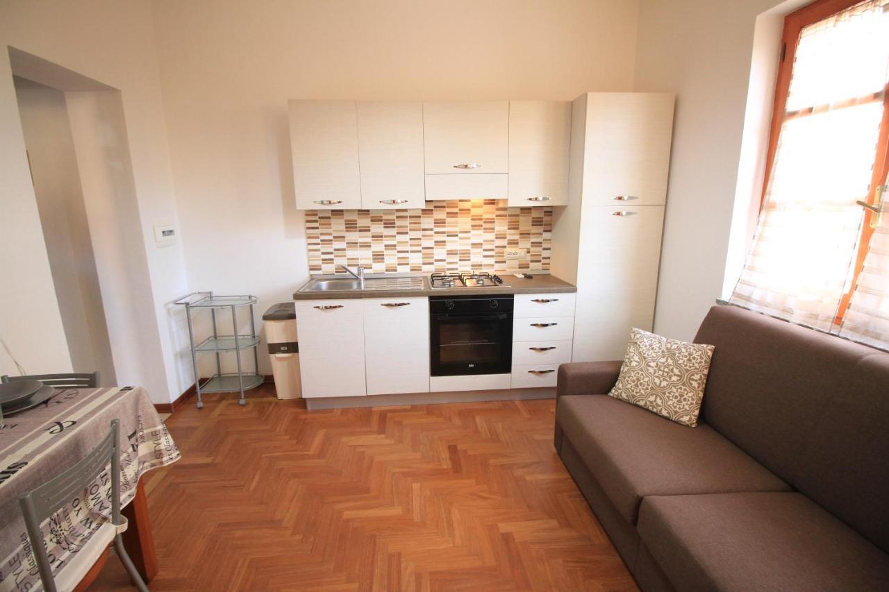 Appartamenti Villa Elisa ボーザ エクステリア 写真